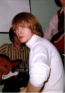 Brian Jones 1965.jpg