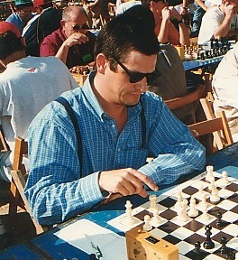 Alfonso vella.jpg