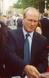 William Hurt.jpg