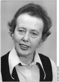 Ruth Berghaus.jpg