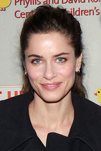 Amanda Peet.jpg